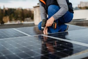 Instalar la batería solar