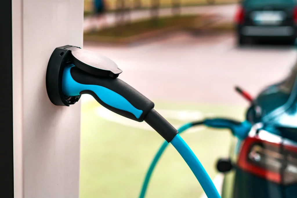tipos puntos de carga coche electrico